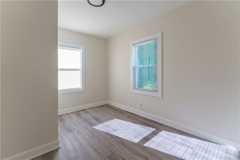 4 bedroom, 2 bathroom, 1,150 sq ft single family residence for sale at 1365 Campbellton Road, Atlanta, GA 30310 — photo 10
