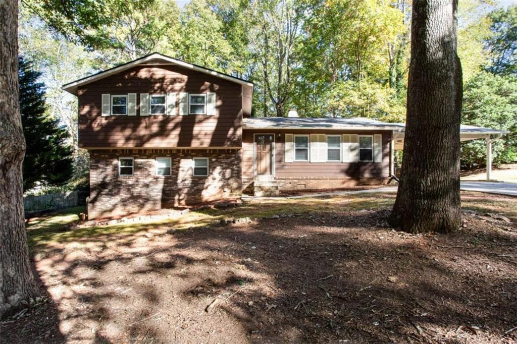 954 Camp Creek Drive, Lilburn, GA 30047 — most recent listing photo