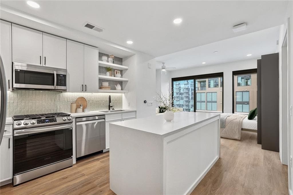 2 bedroom, 2 bathroom, 1,290 sq ft apartment for rent at 1081 Juniper Street Reserve - S2B, Atlanta, GA 30309 for $4,550 a month — photo 3