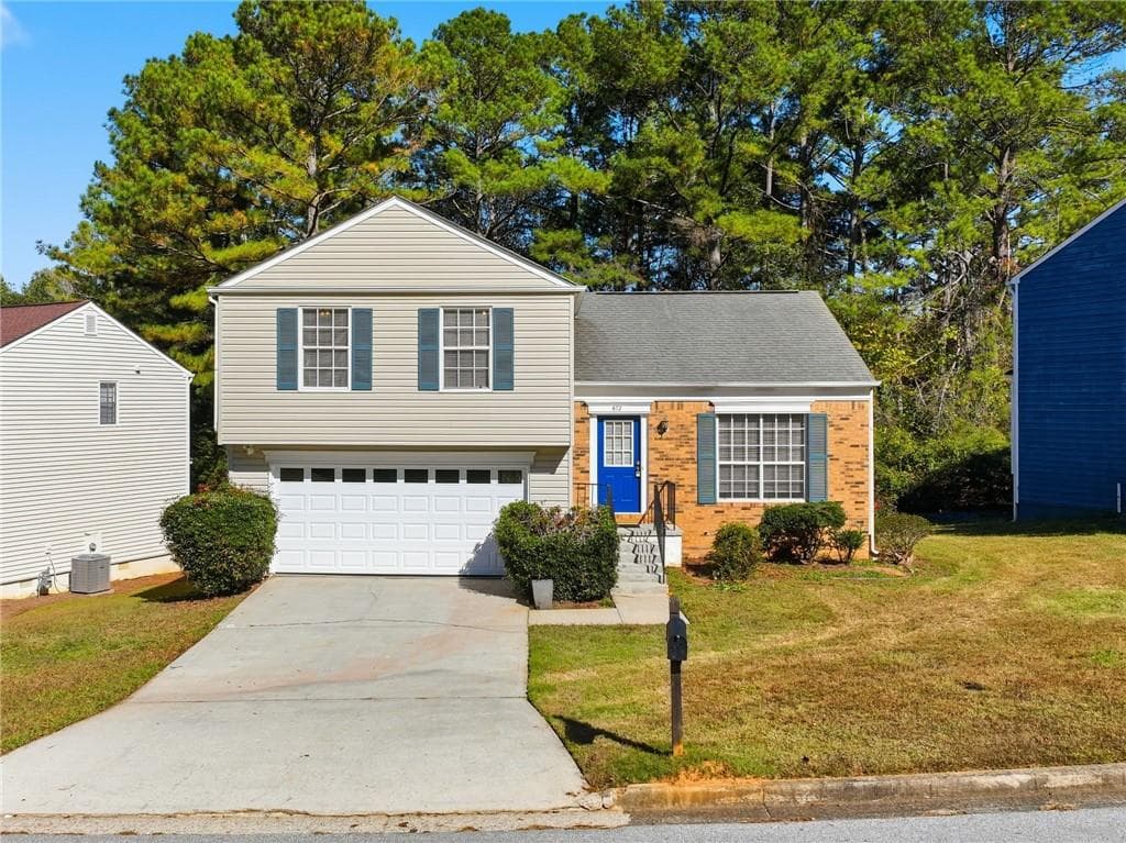 672 Stonebridge Loop, Lithonia, GA 30058 — most recent listing photo