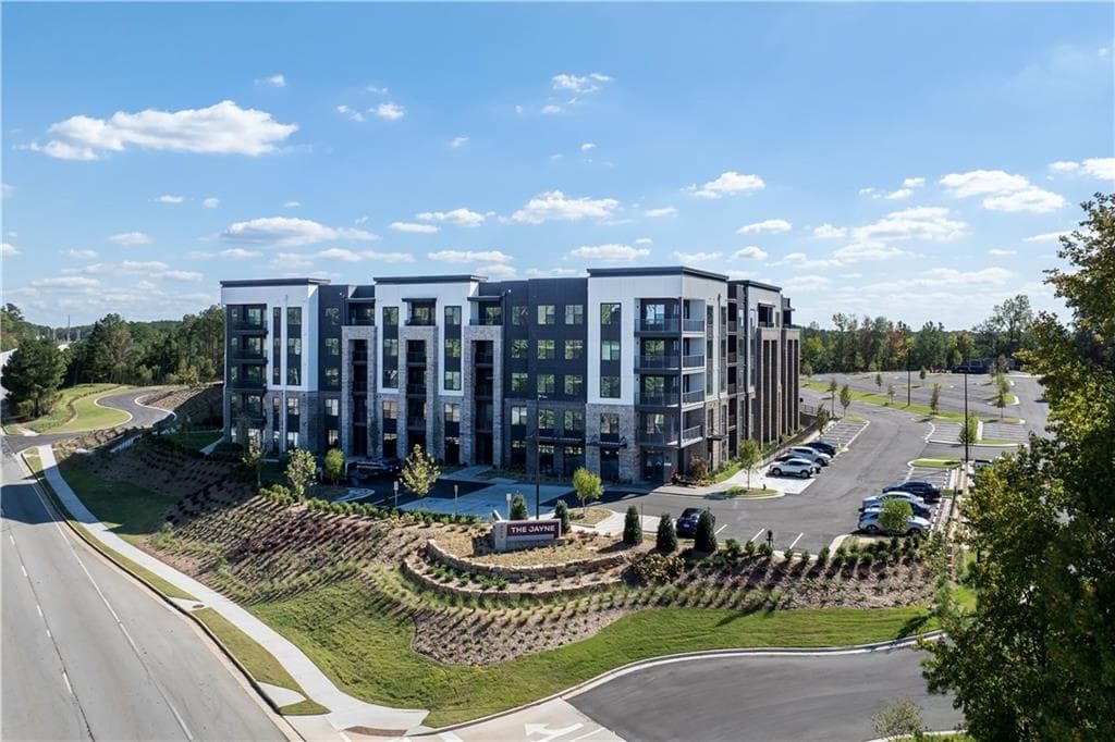 1 bedroom, 1 bathroom, 784 sq ft apartment for rent at 3108 Mcginnis Ferry Road A6, Suwanee, GA 30024 for $1,800 a month — photo 2