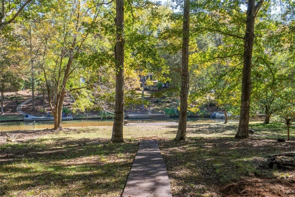 2 bedroom, 1 bathroom, 900 sq ft single family residence for sale at 248 W River Bend Drive, Eatonton, GA 31024 — photo 3