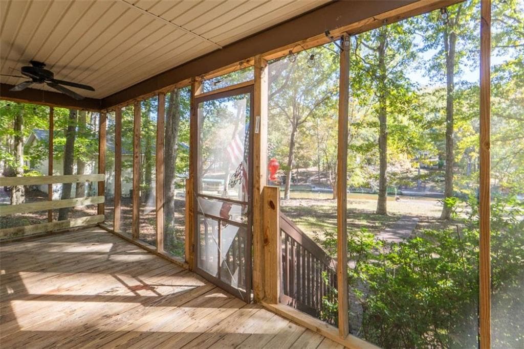 2 bedroom, 1 bathroom, 900 sq ft single family residence for sale at 248 W River Bend Drive, Eatonton, GA 31024 — photo 5