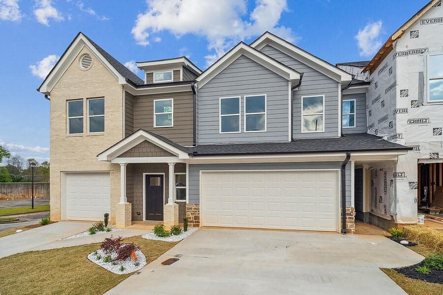 4011 Redan Road 6, Stone Mountain, GA 30083 — most recent listing photo