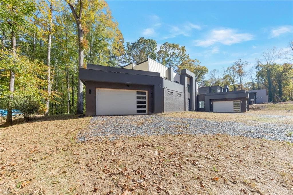 5 bedroom, 5 bathroom, 5,377 sq ft single family residence for sale at 1690 Adams Drive, Atlanta, GA 30311 — photo 2