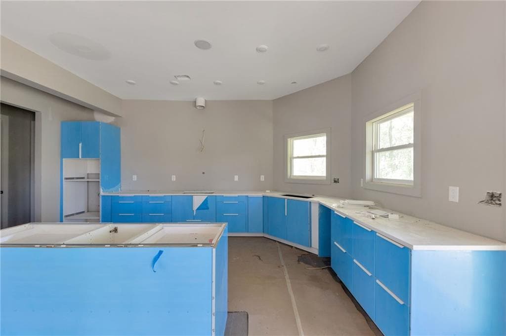 5 bedroom, 5 bathroom, 5,377 sq ft single family residence for sale at 1690 Adams Drive, Atlanta, GA 30311 — photo 10
