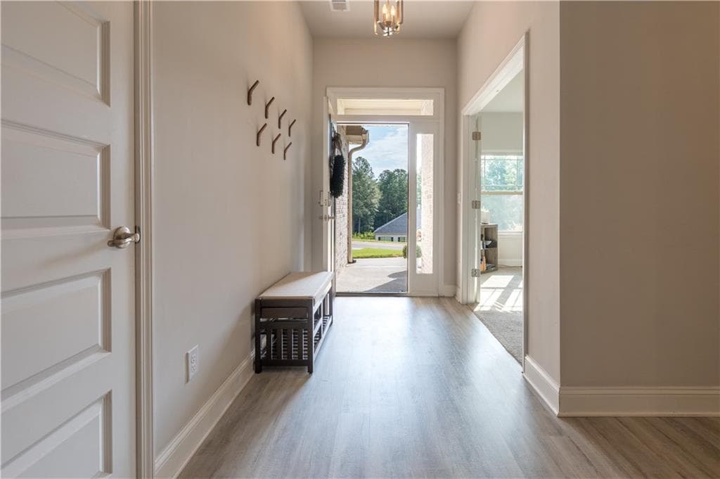 4 bedroom, 3 bathroom, 2,391 sq ft single family residence for sale at 104 Eagle Heights Drive, Maysville, GA 30558 — photo 5