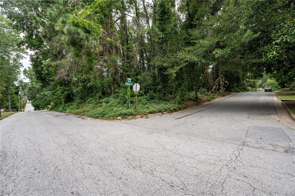 single family residence for sale at 187 Holly Road, Atlanta, GA 30314 — photo 2