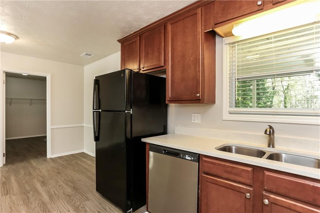 3 bedroom, 2 bathroom, 1,791 sq ft single family residence for sale at 119 Valley Road, Stockbridge, GA 30281 — photo 8