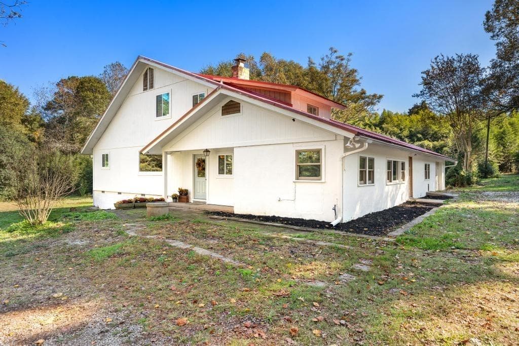5 bedroom, 3 bathroom, 3,272 sq ft single family residence sold at 847 Archer Grove Road, Athens, GA 30607