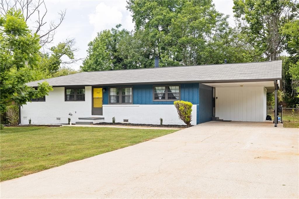 4 bedroom, 2 bathroom, 1,475 sq ft single family residence sold at 3842 Brookcrest Circle, Decatur, GA 30032