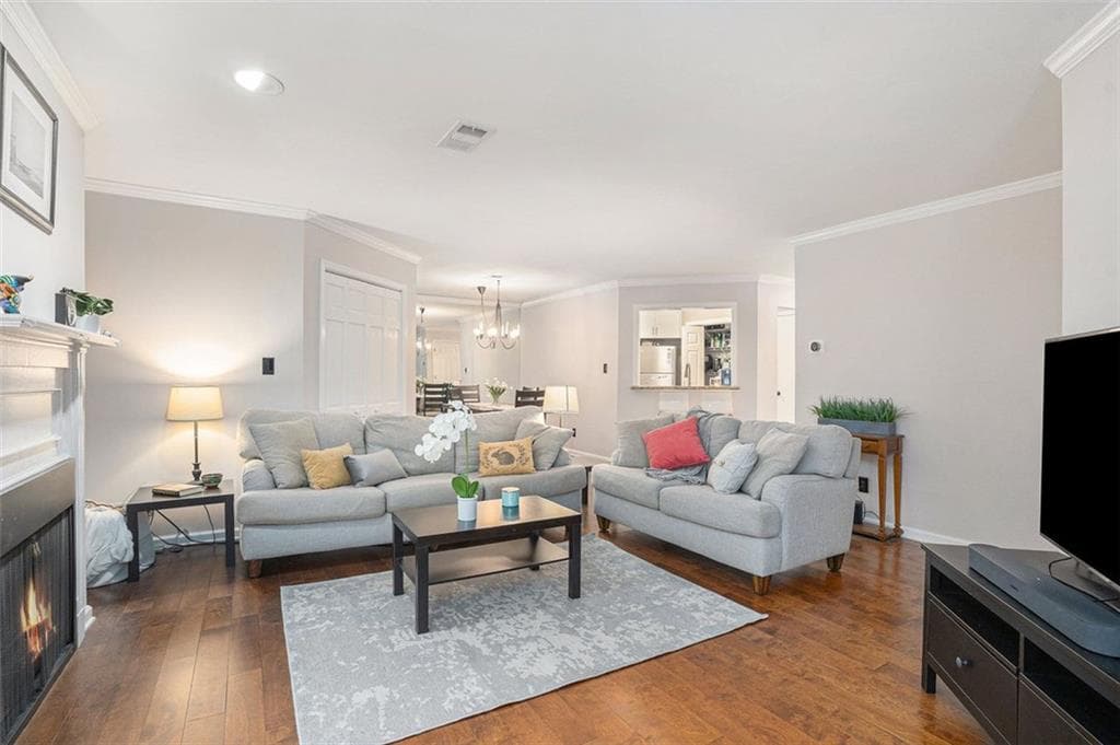 2 bedroom, 1 bathroom, 1,115 sq ft condominium sold at 244 13TH Street 116, Atlanta, GA 30309