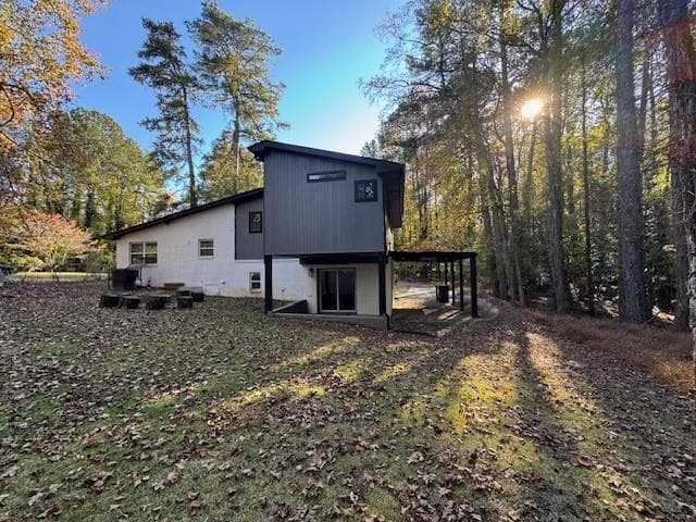 5 bedroom, 3 bathroom, 1,277 sq ft single family residence under contract at 2045 Pine Oak Drive, Atlanta, GA 30310 — photo 5