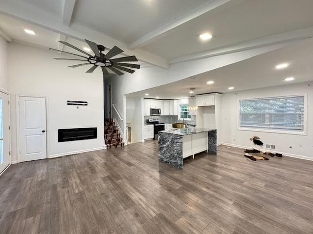 5 bedroom, 3 bathroom, 1,277 sq ft single family residence under contract at 2045 Pine Oak Drive, Atlanta, GA 30310 — photo 8