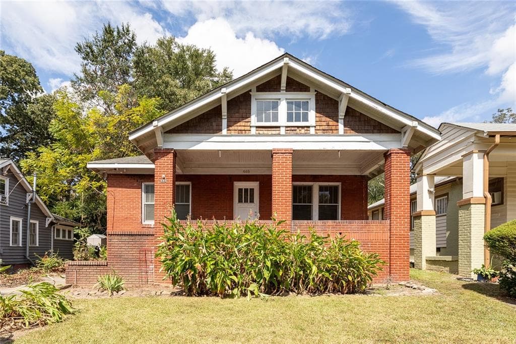3 bedroom, 2 bathroom, 1,654 sq ft single family residence sold at 665 Mayland Avenue, Atlanta, GA 30310