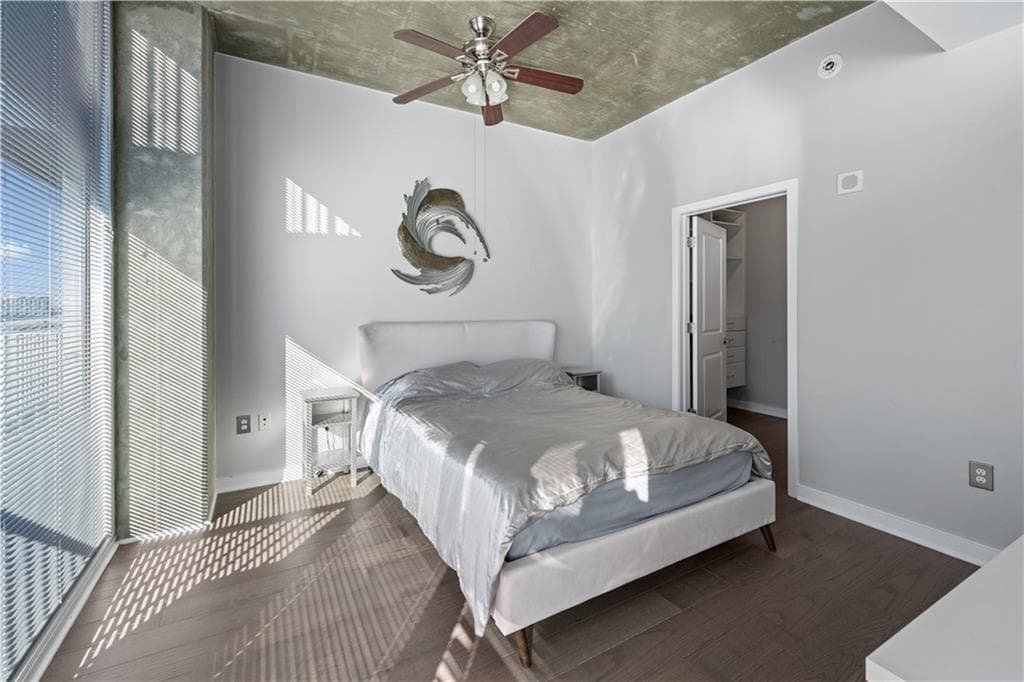 1 bedroom, 1 bathroom, 763 sq ft condominium for sale at 400 W Peachtree Street 1009, Atlanta, GA 30308 — photo 8