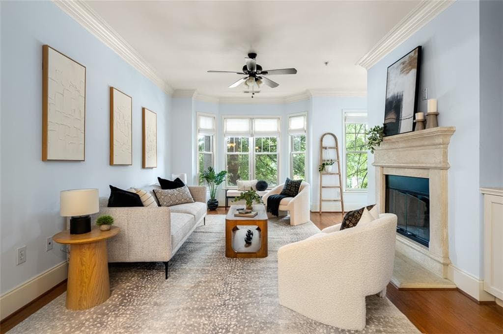 2 bedroom, 2 bathroom, 1,275 sq ft condominium sold at 825 Highland Lane 1112, Atlanta, GA 30306