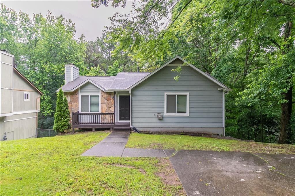 2654 Laurel View Drive, Snellville, GA 30039 — most recent listing photo