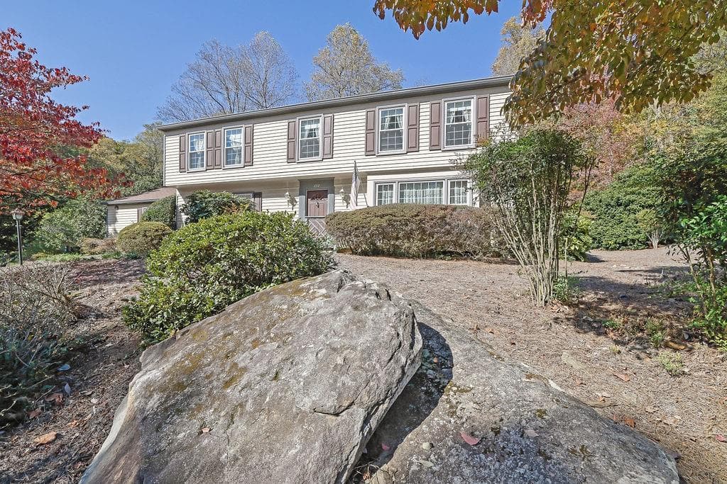 4 bedroom, 3 bathroom, 2,338 sq ft single family residence sold at 232 Lamplighter Lane, Marietta, GA 30067