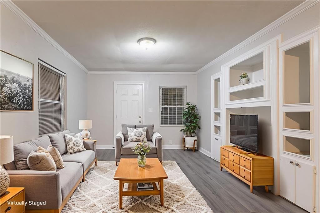 3 bedroom, 2 bathroom, 1,160 sq ft single family residence for sale at 2817 Burton Road, Atlanta, GA 30311 — photo 5