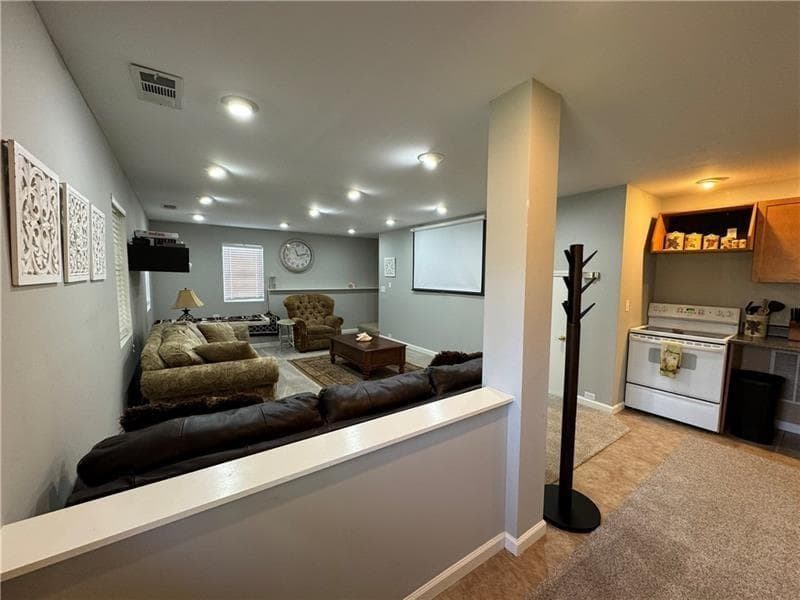 2 bedroom, 1 bathroom, 600 sq ft single family residence for rent at 415 Holland Springs Drive TERRAC, Powder Springs, GA 30127 for $1,750 a month — photo 9
