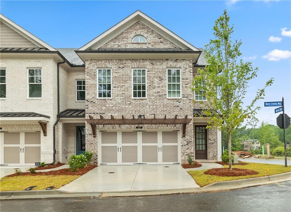 5480 Bandolino Lane 423, Peachtree Corners, GA 30092 — most recent listing photo