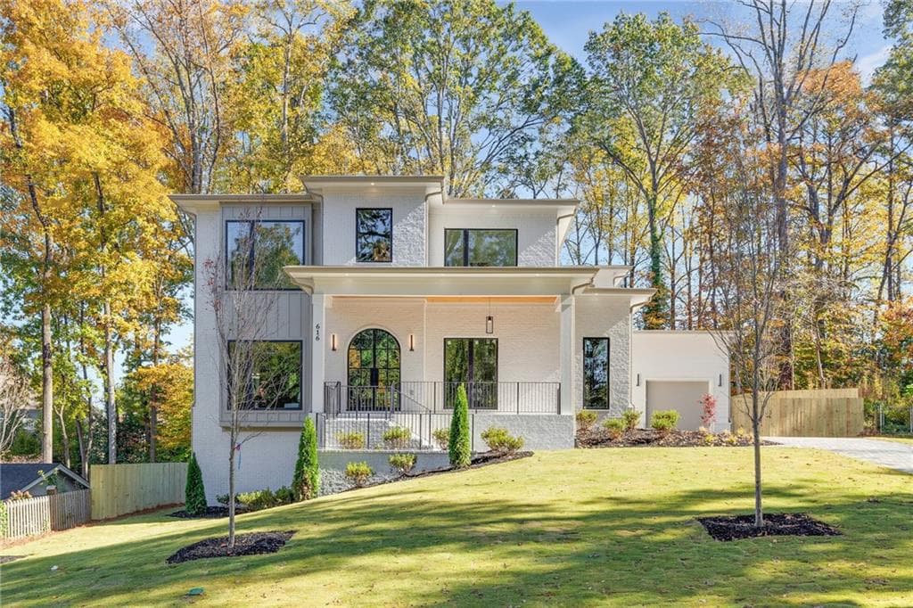 5 bedroom, 6 bathroom, 4,707 sq ft single family residence sold at 616 Lorell Terrace, Atlanta, GA 30328
