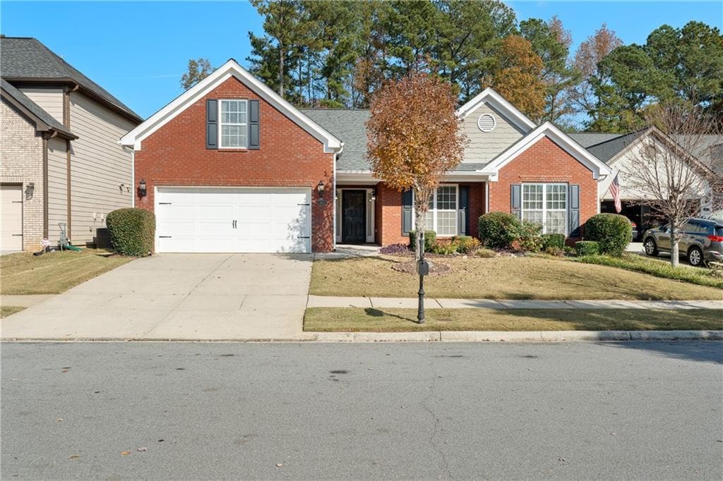 4 bedroom, 2 bathroom, 2,479 sq ft single family residence sold at 1943 Jameson Circle, Lawrenceville, GA 30043