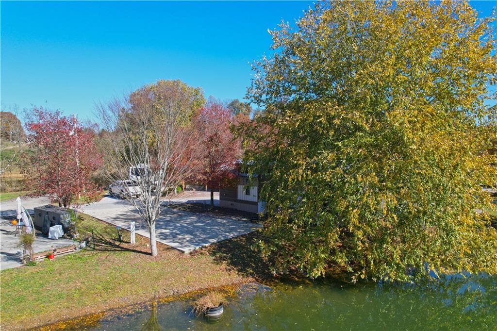 other under contract at 20 Mountain Meadows Circle, Morganton, GA 30560 — photo 5