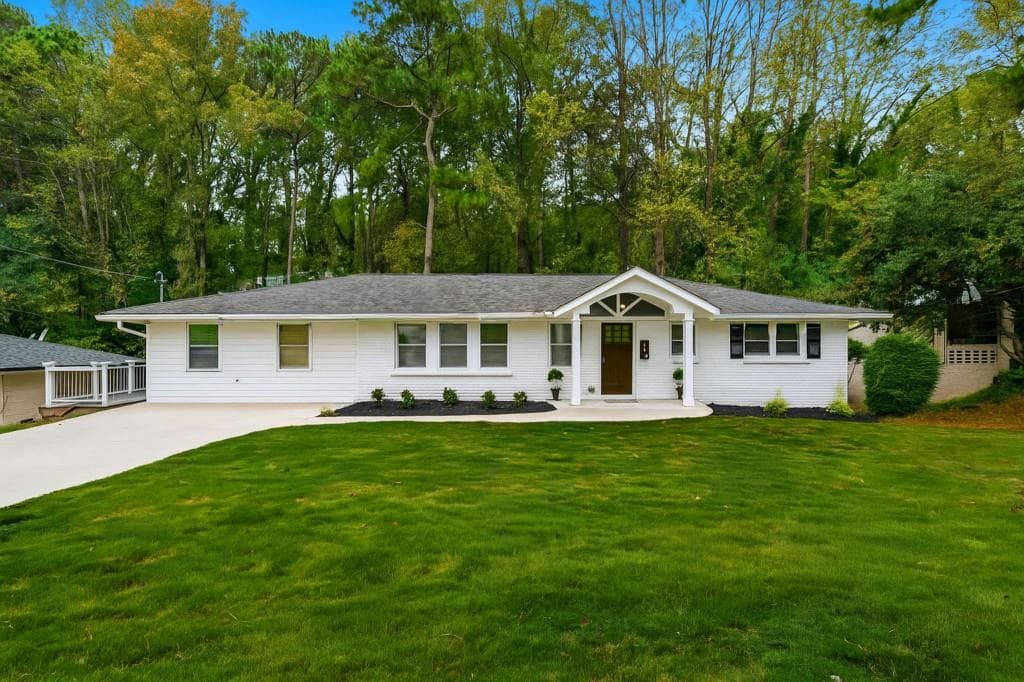 5 bedroom, 4 bathroom, 3,790 sq ft single family residence sold at 1428 Biltmore Drive, Atlanta, GA 30329