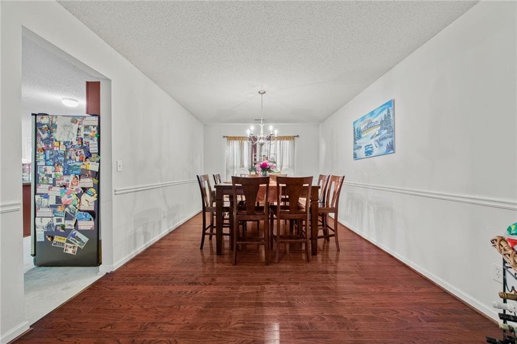 6 bedroom, 3 bathroom, 3,584 sq ft single family residence for sale at 407 Grier Drive, Locust Grove, GA 30248 — photo 9