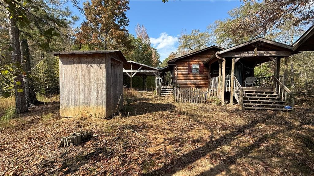 3 bedroom, 2 bathroom single family residence for sale at 618 S Steel Bridge Road, Eatonton, GA 31024 — photo 5