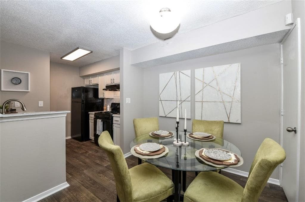2 bedroom, 2 bathroom, 991 sq ft apartment for rent at 670 Thornton Road 0501, Lithia Springs, GA 30122 for $1,435 a month — photo 4