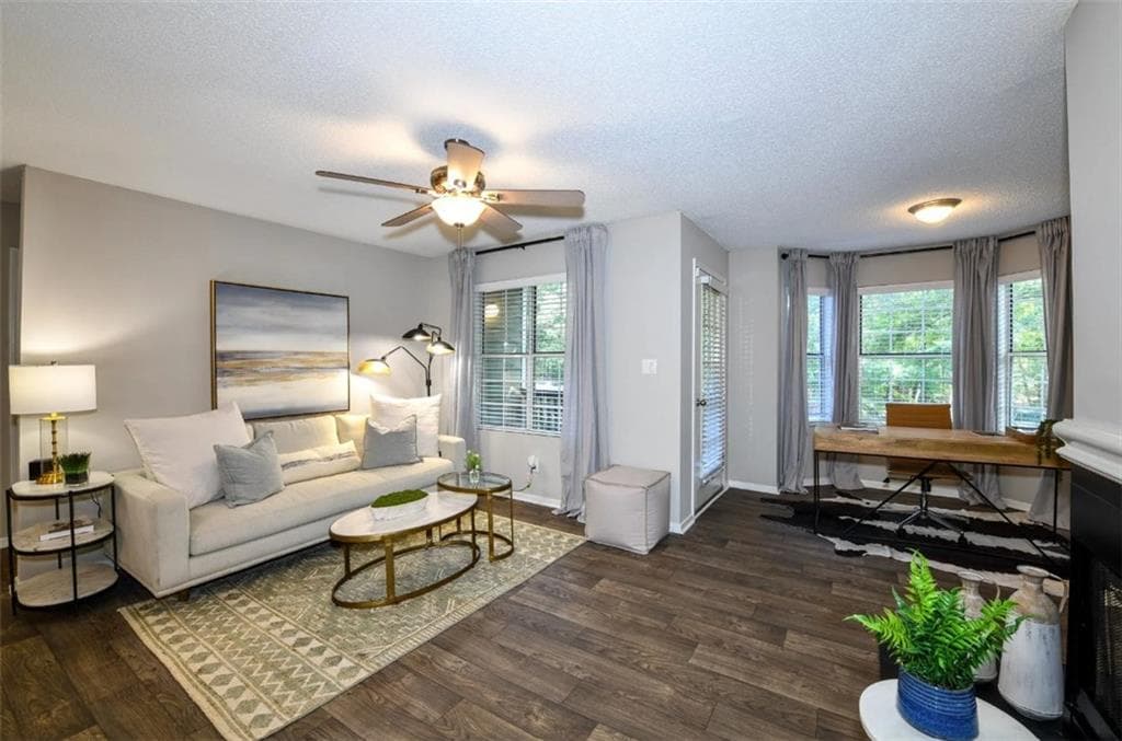 2 bedroom, 2 bathroom, 991 sq ft apartment for rent at 670 Thornton Road 0501, Lithia Springs, GA 30122 for $1,435 a month — photo 6
