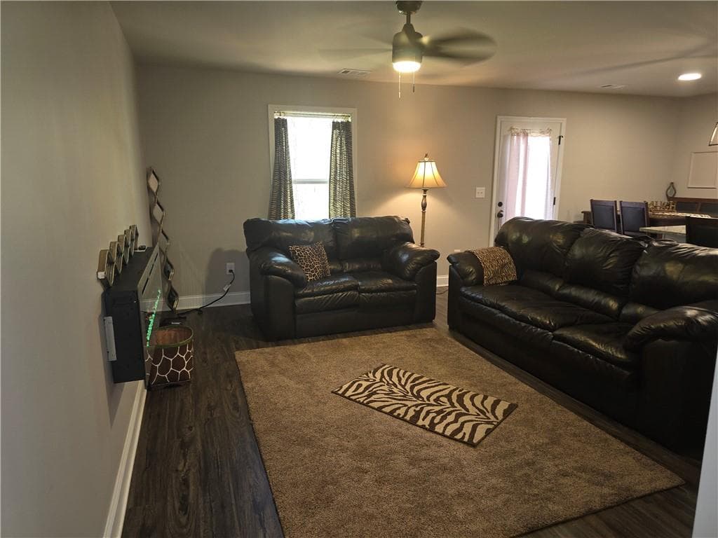 3 bedroom, 3 bathroom, 1,658 sq ft single family residence for sale at 150 Mountain View Drive, Monroe, GA 30655 — photo 9
