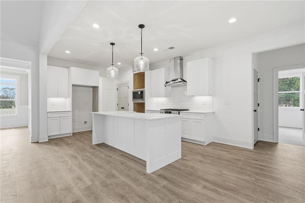 4 bedroom, 4 bathroom, 2,376 sq ft single family residence for sale at 104 Bob White Drive, Calhoun, GA 30701 — photo 2
