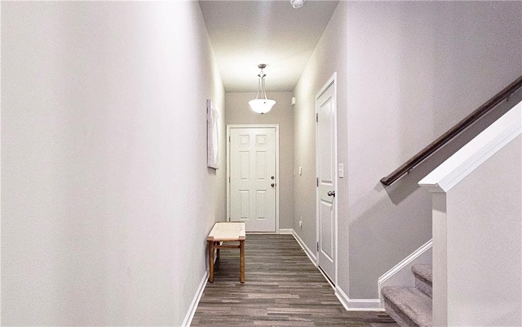 3 bedroom, 3 bathroom, 1,968 sq ft townhouse for sale at 3401 Endurance Court 10, Atlanta, GA 30349 — photo 2