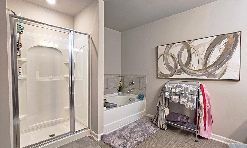 3 bedroom, 3 bathroom, 1,968 sq ft townhouse for sale at 3401 Endurance Court 10, Atlanta, GA 30349 — photo 10