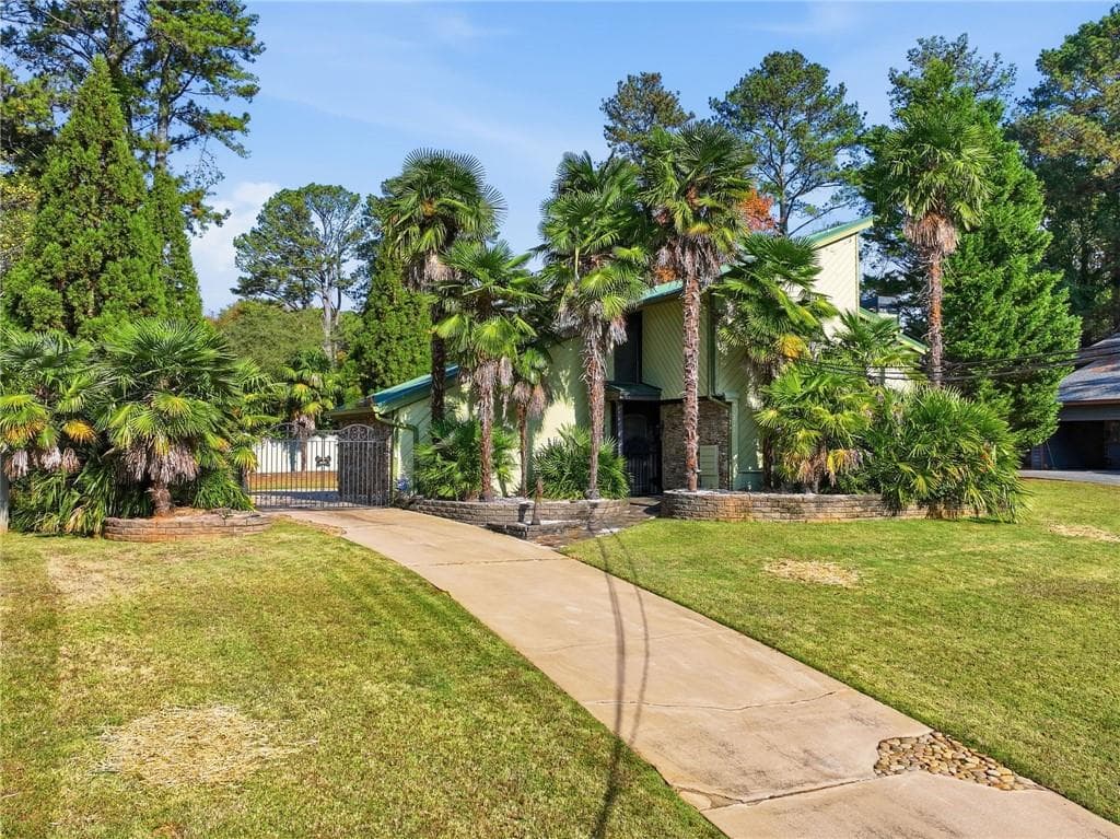4107 Signal Ridge, Lilburn, GA 30047 — most recent listing photo