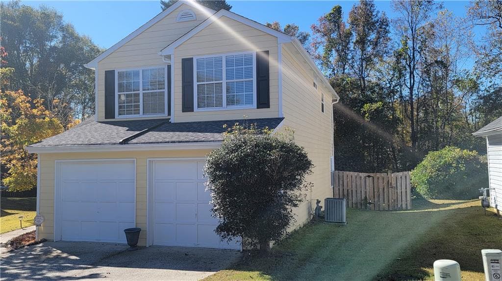 3 bedroom, 3 bathroom, 1,416 sq ft single family residence for sale at 2650 Park Avenue, Austell, GA 30106 — photo 2