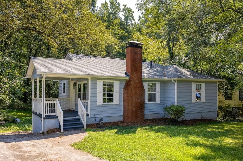 4 bedroom, 2 bathroom, 1,821 sq ft single family residence sold at 1568 Wellswood Drive, Atlanta, GA 30315
