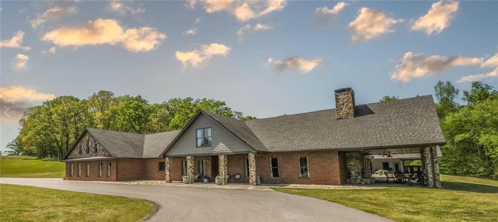 6 bedroom, 8 bathroom, 14,000 sq ft single family residence for sale at 1600 Happy Hollow Road, Roopville, GA 30170 — photo 9