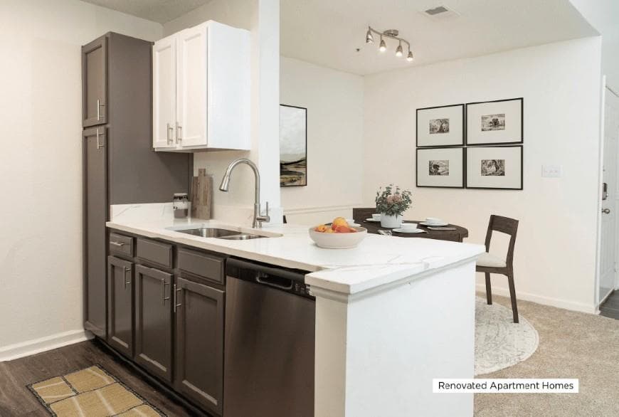 1 bedroom, 1 bathroom, 598 sq ft apartment for rent at 100 Akers Ridge Drive 0815, Atlanta, GA 30339 for $1,264 a month — photo 2
