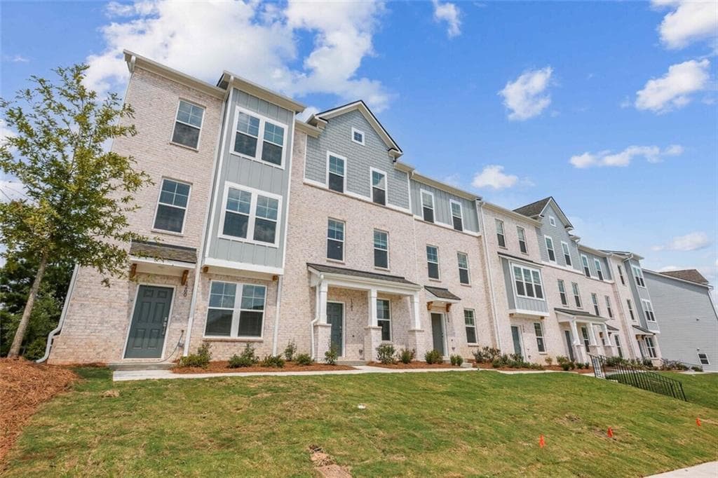 4 bedroom, 4 bathroom, 2,252 sq ft townhouse for rent at 1575 Cedars Road Poplar, Lawrenceville, GA 30045 for $2,907 a month — photo 10