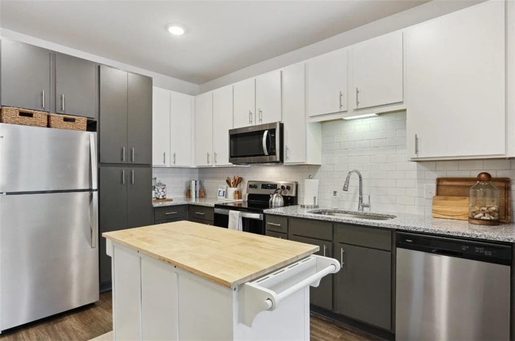 2 bedroom, 2 bathroom, 1,176 sq ft apartment for rent at 75 Overlook Parkway 220, Cartersville, GA 30121 for $1,621 a month — photo 3