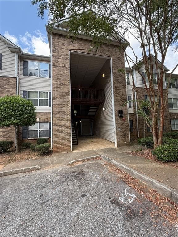 2203 Par Three Way, Lithonia, GA 30038 — most recent listing photo