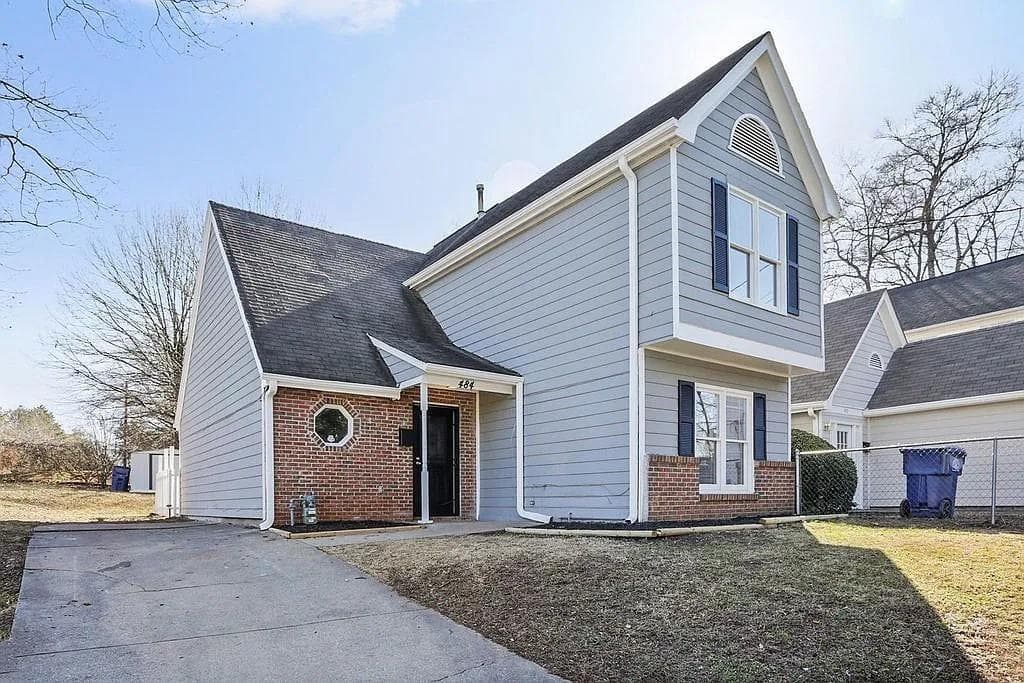 3 bedroom, 3 bathroom, 1,442 sq ft townhouse sold at 484 Culberson St SW, Atlanta, GA 30310