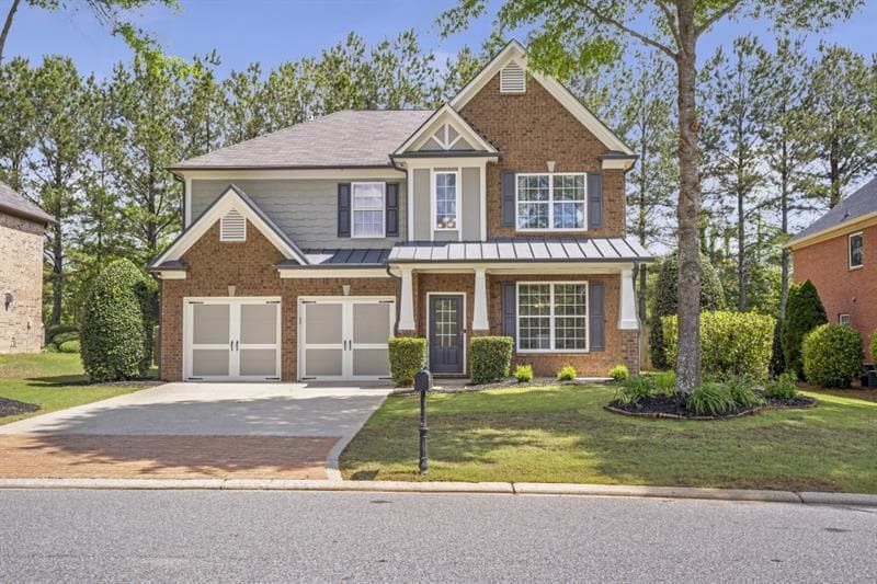5 bedroom, 4 bathroom, 3,137 sq ft single family residence sold at 4765 Silver Leaf Drive, Cumming, GA 30040