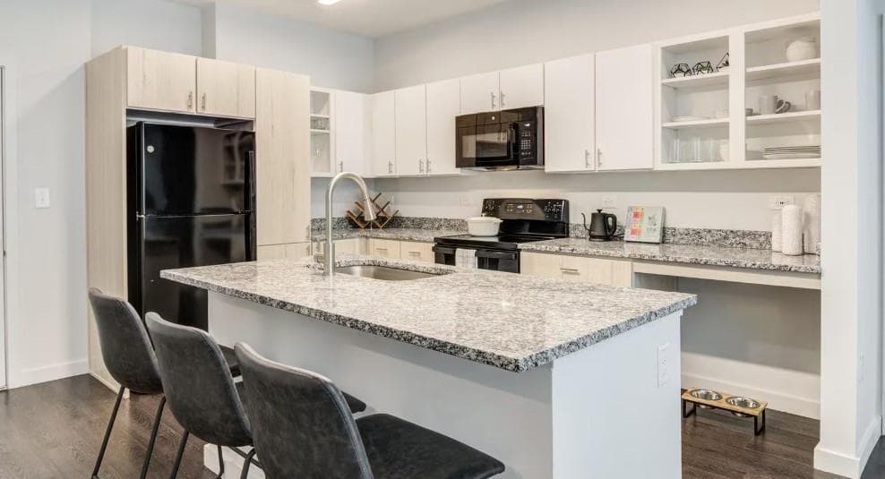 1 bedroom, 1 bathroom, 708 sq ft apartment for rent at 750 Avondale Creek Drive 206, Decatur, GA 30032 for $1,596 a month — photo 2