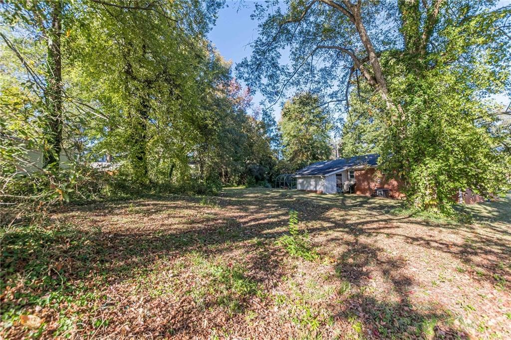 single family residence for sale at 437 Oak Drive, Hapeville, GA 30354 — photo 4